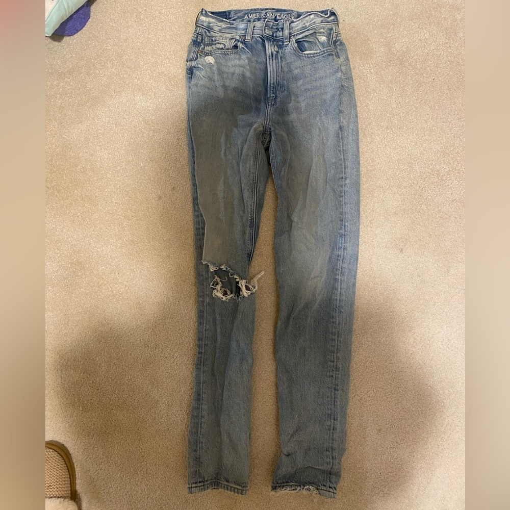 Distress American Eagle Jeans Straight Leg